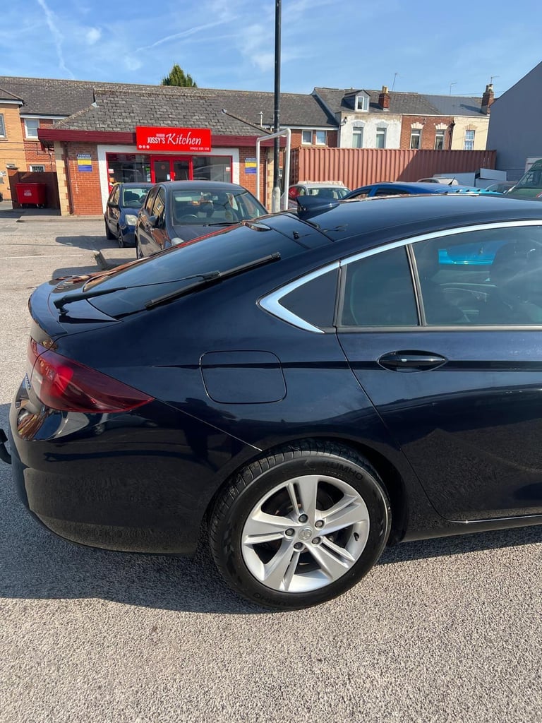 2017 Vauxhall Insignia 1.6 Turbo D ecoTEC BlueInjection SRi Nav Grand Sport Euro 6 (s/s) 5dr HATC...