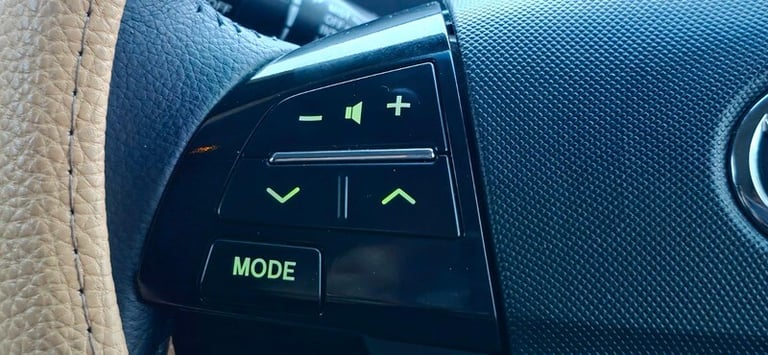 2014 Toyota Estima AREAS 2.4L PETROL AUTO 7 SEATS 5 DR Petrol Automatic