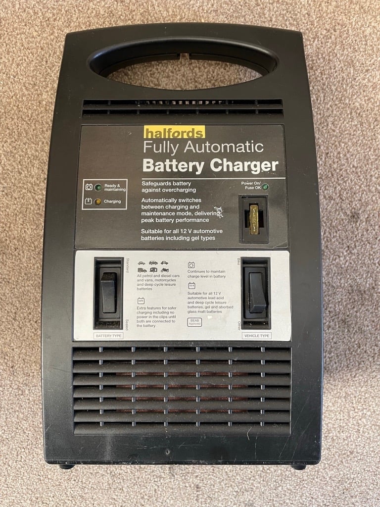 Used Batteries chargers for Sale in Attleborough, Norfolk | Gumtree