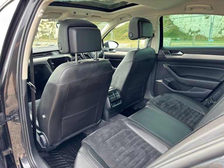 2018 Volkswagen Passat GT - New Years MOT - Full Service History - 2 Keys - ULEZ Compliant