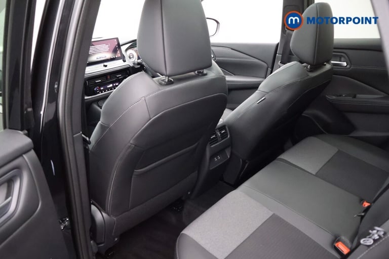 2025 Nissan Qashqai 1.3 DiG-T MH 158 N-Connecta [Glass Rf] 5dr Xtronic SUV Petrol Automatic