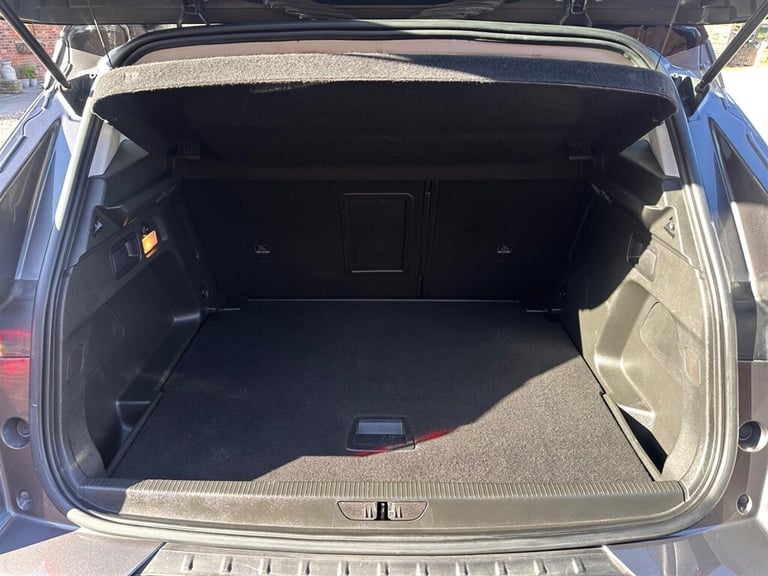 2019 Vauxhall Grandland X 1.5 Turbo D BlueInjection Sport Nav Euro 6 (s/s) 5dr SUV Diesel Manual