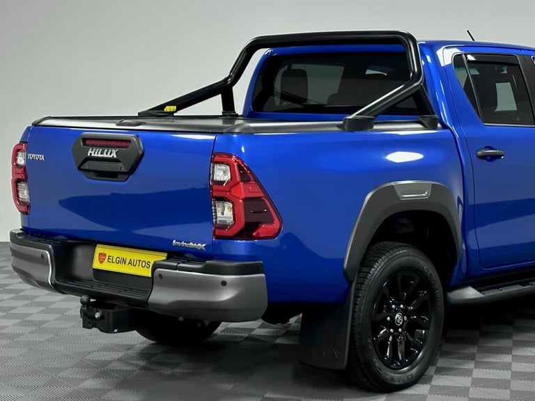 2021 (71) Toyota Hilux Invincible X Pickup Double Cab 2.8 D-4D Auto ( 204 bhp )