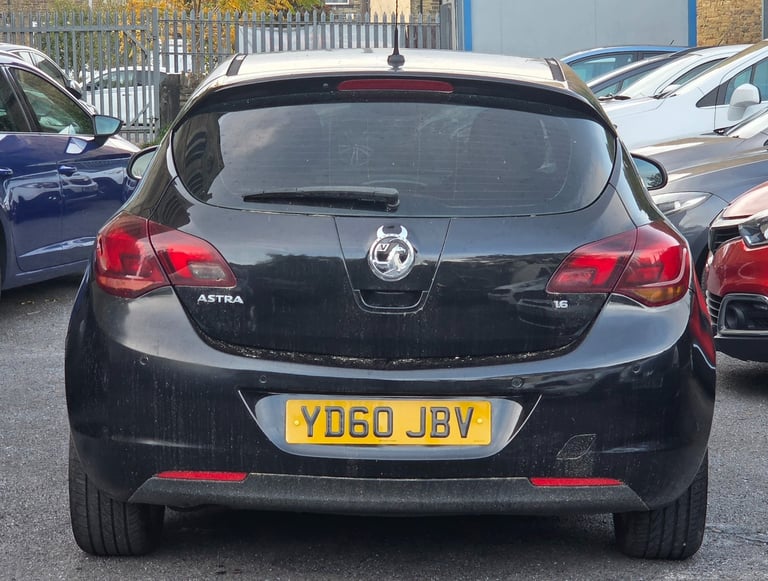 2010 Vauxhall Astra 1.6i 16V SRi 5dr Auto HATCHBACK Petrol Automatic