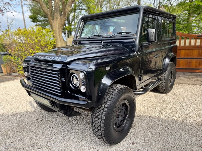 2011 Land Rover Defender XS Station Wagon TDCi WINDOW VAN Diesel Manual
