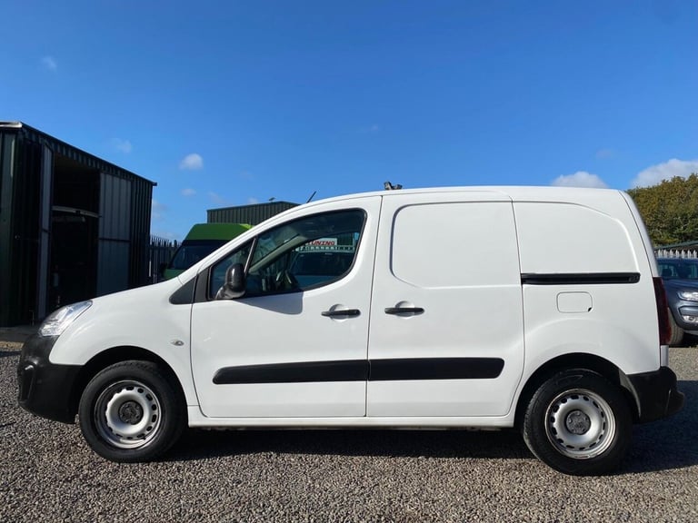 2018 Peugeot Partner 850 1.6 BlueHDi 100 Professional Van ATV PANEL VAN DIESEL Manual