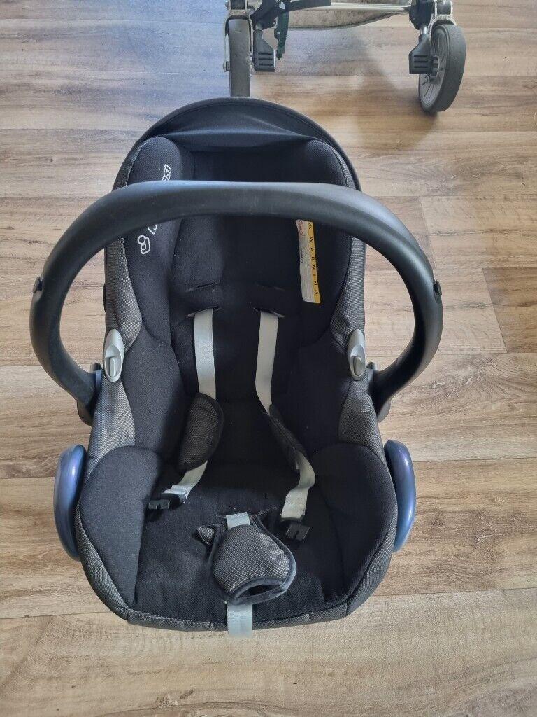 Maxi cosi seat with headrest, rain cover, sun visor and adaptors. | in  Gilford, County Armagh | Gumtree