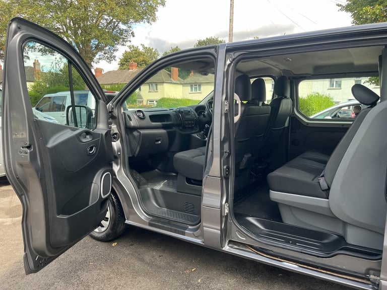 Vauxhall Vivaro 2900 1.6CDTI BiTurbo 125PS Sportive 6 Seat LWB Crew Van 2017/17