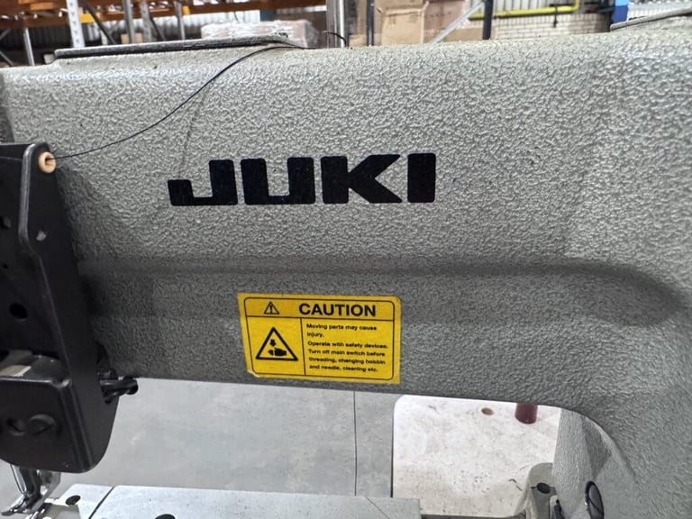 JUKI DSC 246-6 Cylinder Arm Walking Foot Sewing Machine