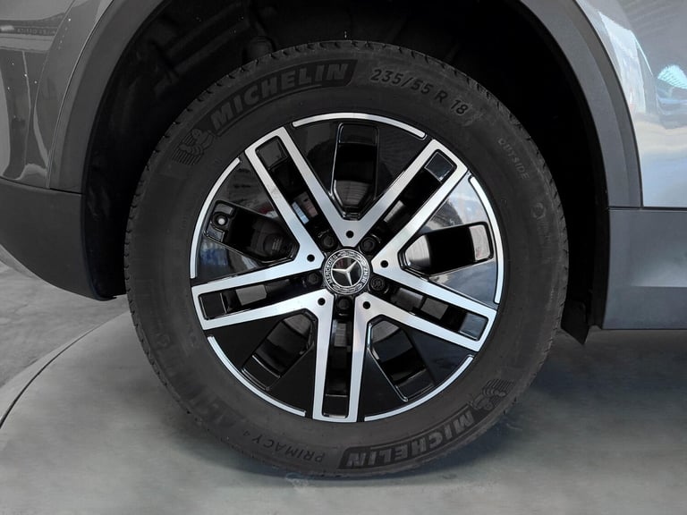 2020 Mercedes-Benz GLA 1.3 GLA200 Sport SUV 5dr Petrol 7G-DCT Euro 6 (s/s) (163 ps) HATCHBACK Pet...