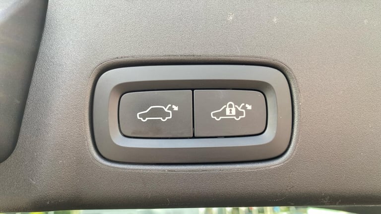 2022 Volvo V90 2.0 B4P Core 5dr Auto ESTATE PETROL Automatic