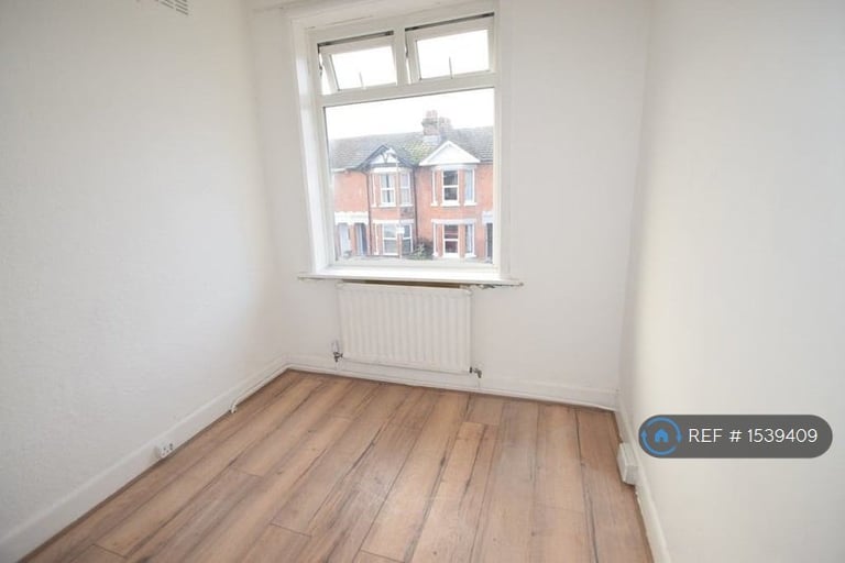 3 bedroom house in Cranbury Road, Eastleigh, SO50 (3 bed) (#1539409)