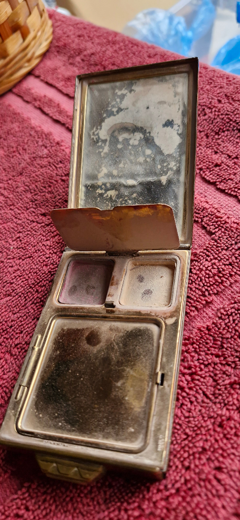 image for Collectible vintage compact