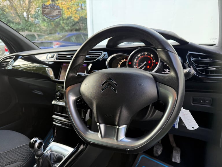 2015 DS Automobiles DS 3 1.2 PureTech DStyle Euro 6 (s/s) 3dr HATCHBACK Petrol Manual