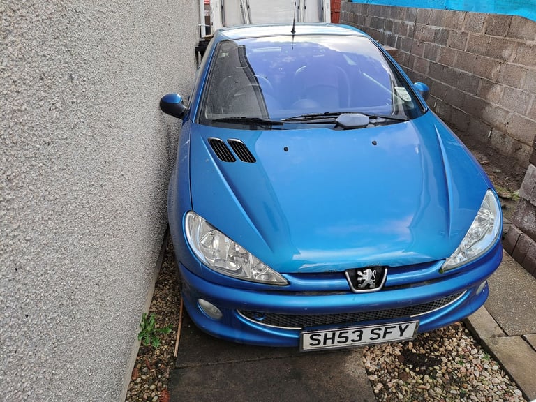Peugeot, 206, Convertible, 2003, Manual, 1587 (cc), 2 doors