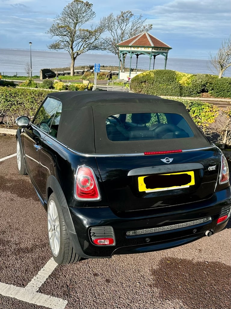 Mini, CONVERTIBLE, Convertible, 2012, Manual, 1598 (cc), 2 doors