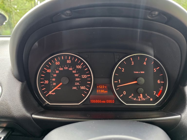 BMW 116i **Full leather*** Timming chain changed