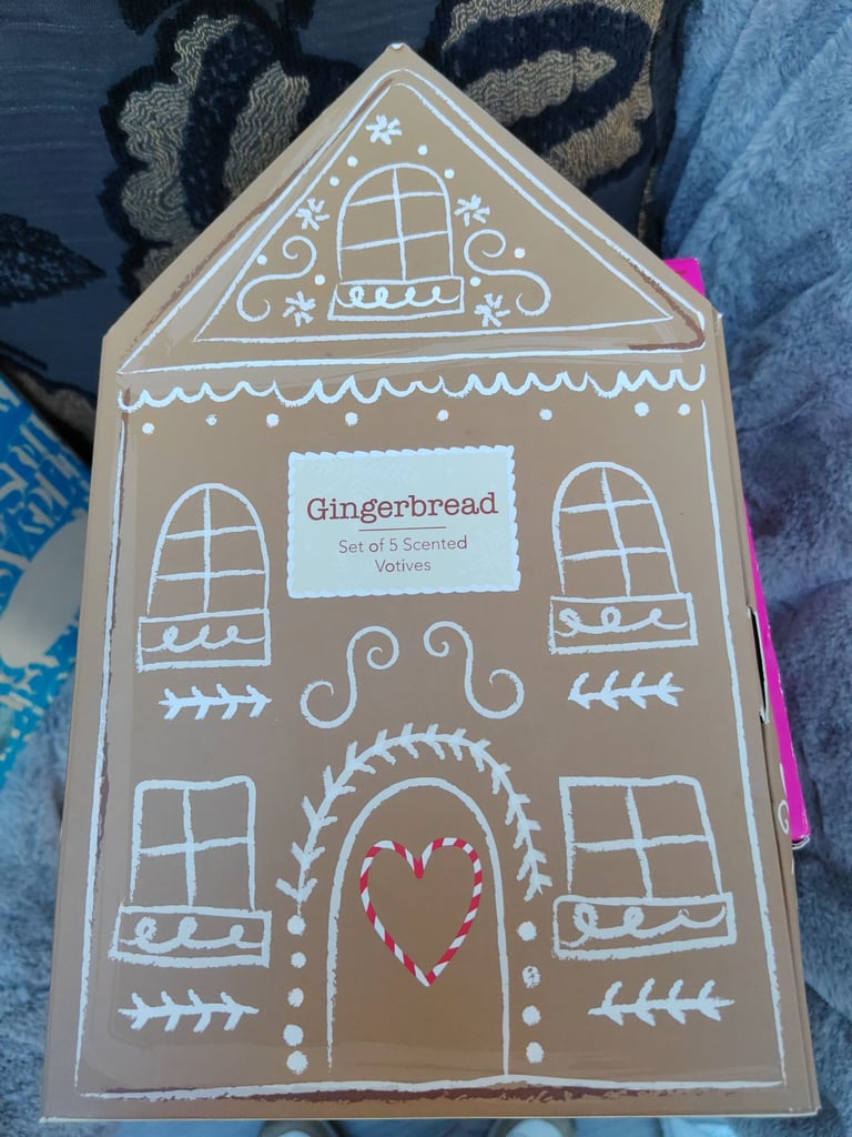 image for NEW BOX GINGERBREAD CANDLES