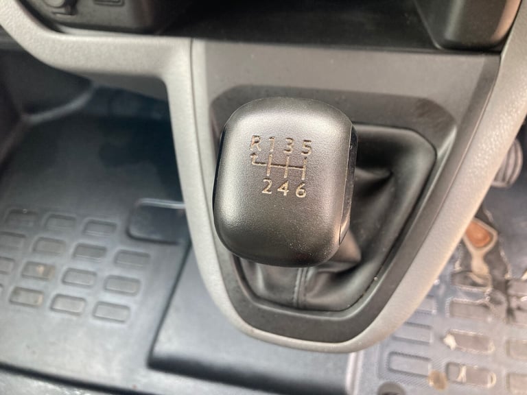 2019 Vauxhall Vivaro 2900 1.5d 100PS Dynamic H1 Van PANEL VAN Diesel Manual
