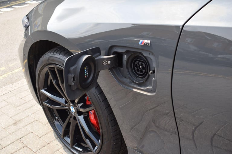 2021 BMW 3 Series 2.0 330e 12kWh M Sport Pro Edition Auto xDrive Euro 6 (s/s) 4dr SALOON Petrol/E...
