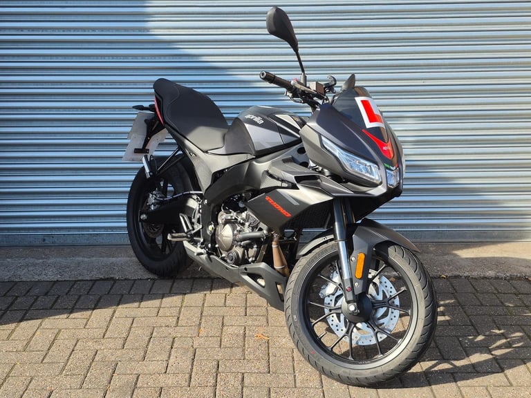 Aprilia Tuono 125 e5+