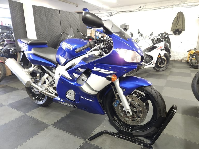 Yamaha YZF R6 2000