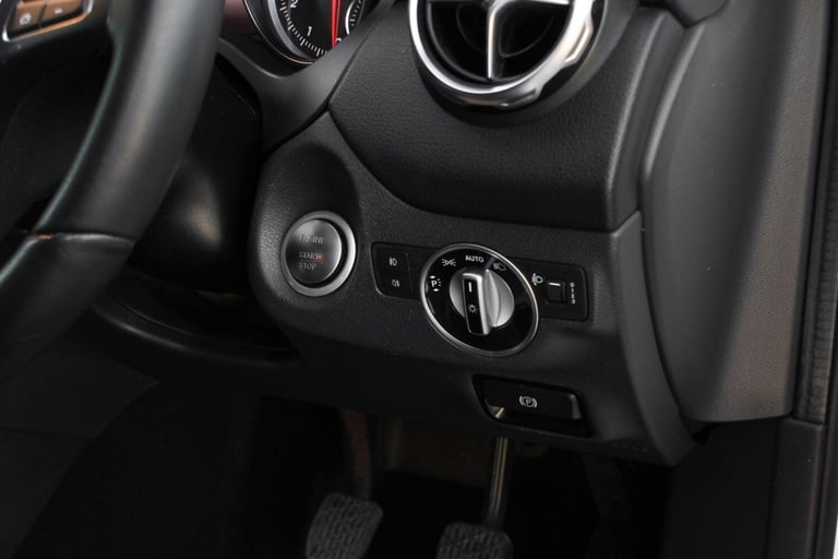 2018 Mercedes-Benz GLA 1.6 GLA200 SE (Executive) Euro 6 (s/s) 5dr ESTATE Petrol Manual