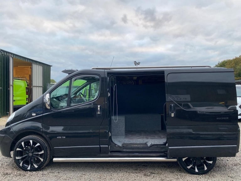 2013 Renault Trafic 2.0 dCi SL27 Sport L1 H1 3dr PANEL VAN Diesel Manual