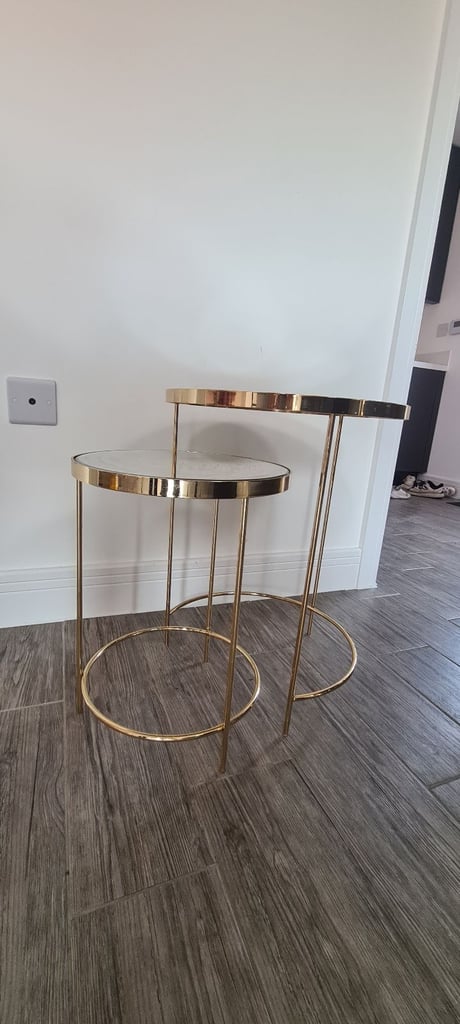 image for Neat of tables