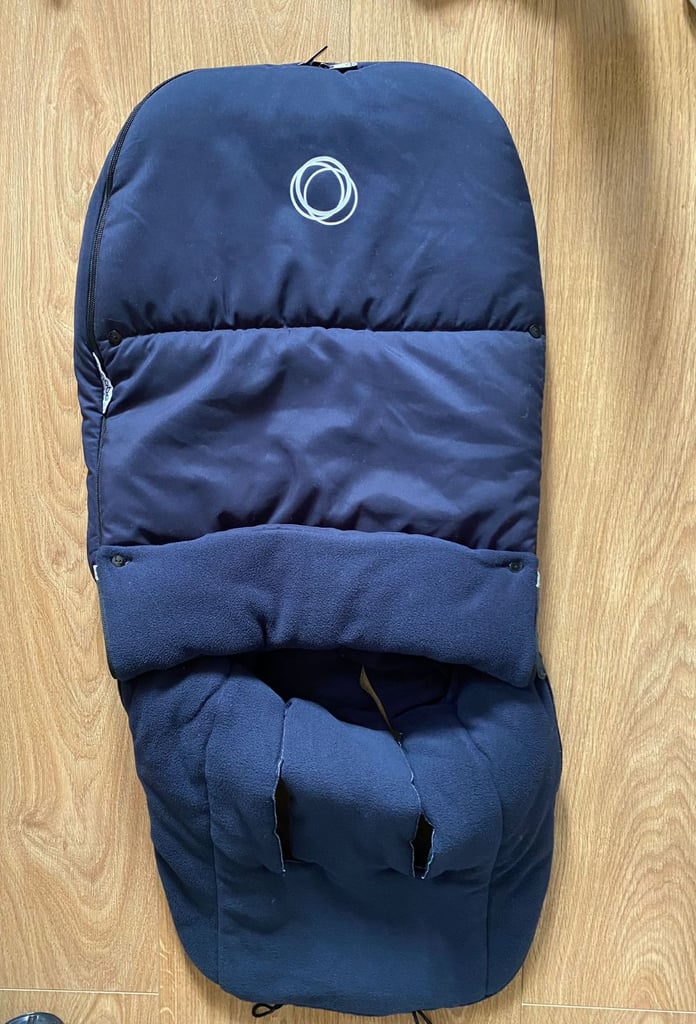 limited edition bugaboo chameleon 3 plus classic aluminium in dark navy.