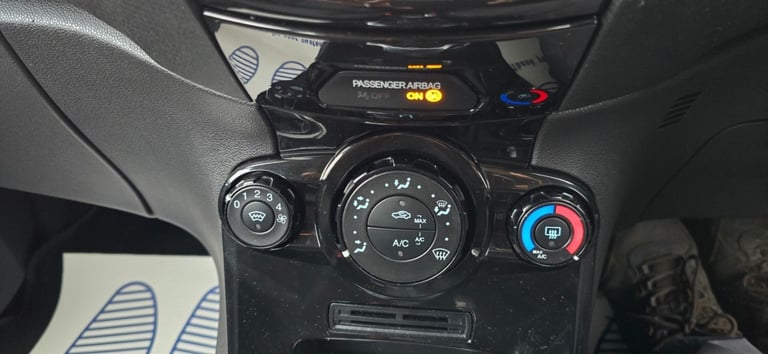 2014 Ford Fiesta 1.25 82 Zetec 3dr HATCHBACK Petrol Manual