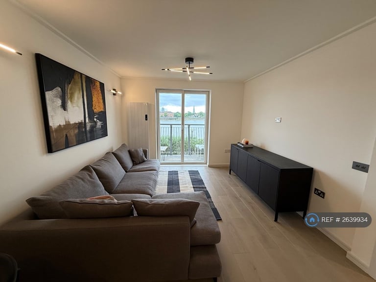 1 bedroom flat in Naxos Building, London, E14 (1 bed) (#2639934)