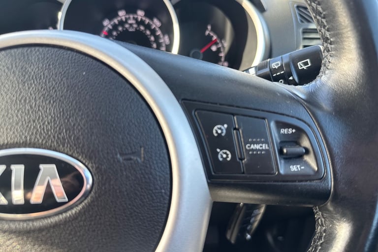 2018 Kia Venga 1.6 3 5dr Auto [6] Hatchback Petrol Automatic