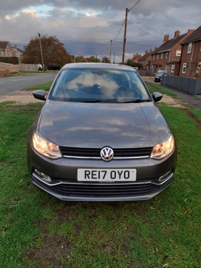 Volkswagen polo match edition tsi 1.2 petrol 