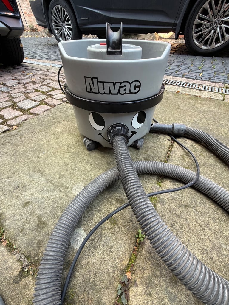 Numeric environmental vacuum