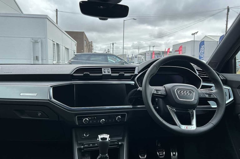2025 Audi Q3 35 TFSI S Line 5dr (Leather) SUV Petrol Manual