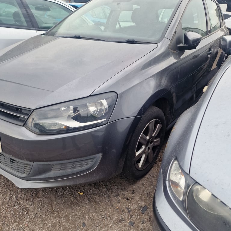 image for Breaking spare parts vw polo mk5 grey