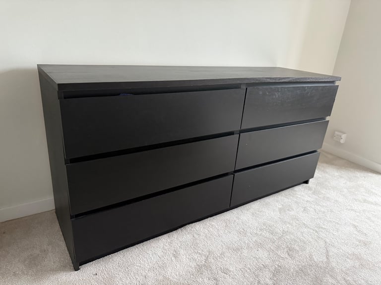 IKEA Malm Chest of 6 Drawers plus 2 bedside drawers 