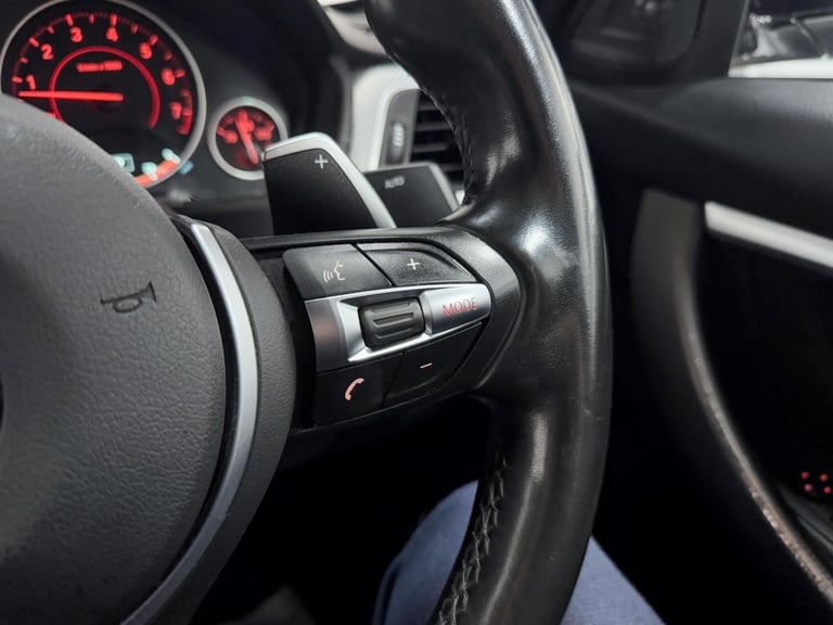 2019 BMW 3 Series 320i M Sport Shadow Edition Saloon SALOON Petrol Automatic