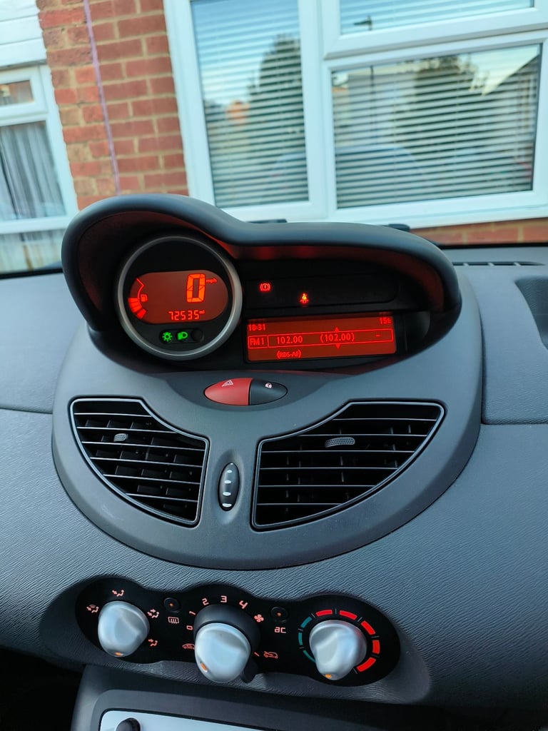 Renault, TWINGO, Hatchback, 2012, Manual, 1149 (cc), 3 doors