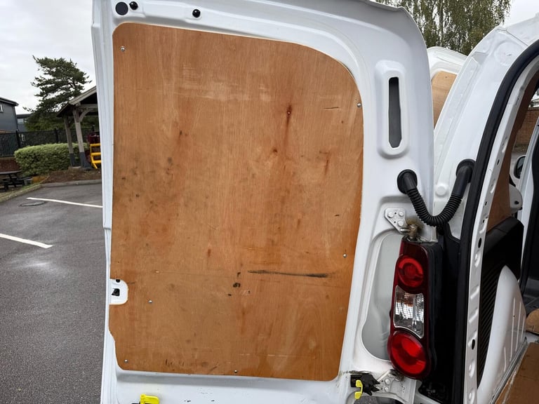 CITROEN BERLINGO 1.6 BlueHDi 850 Enterprise 2017