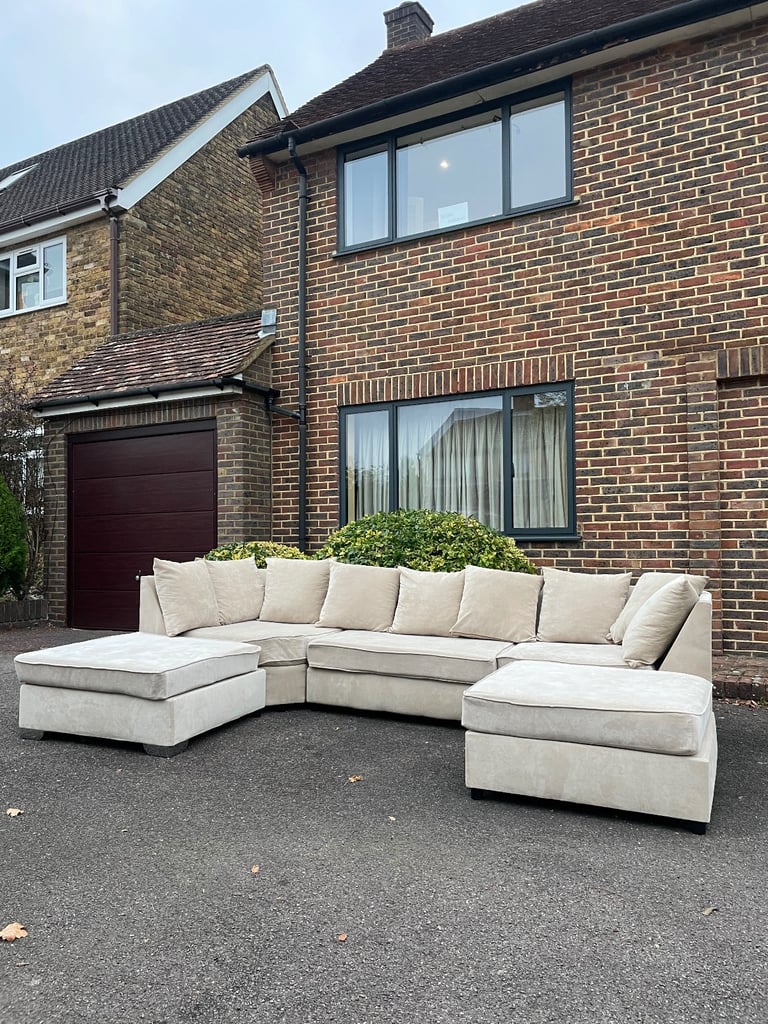 image for Large cream U shaped corner sofa - DELIVERY AVAILABLE!
