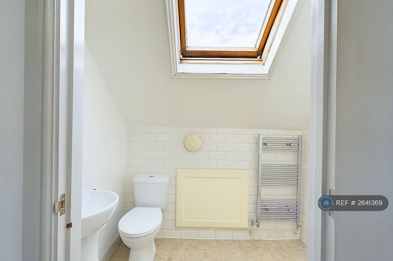 1 bedroom in Deanery Road, Kingswood, Bristol, BS15 (#2641369)