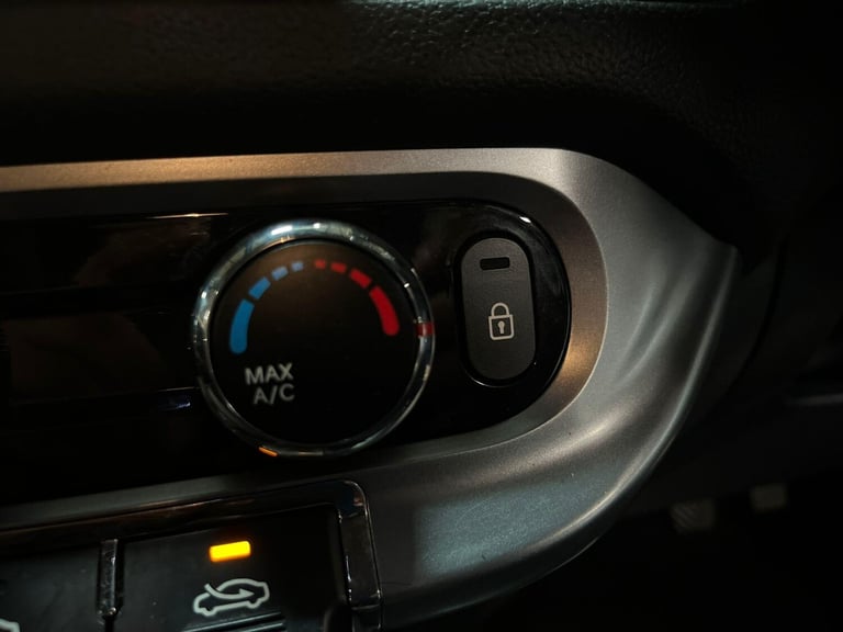 2012 Kia Rio 1.25 2 5dr HATCHBACK PETROL Manual