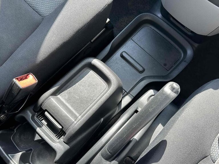 2020 Nissan eNV200 Evalia 40kWh Acenta Combi Van Double Cab 5dr Electric Auto (5 Seat, Quick Char...