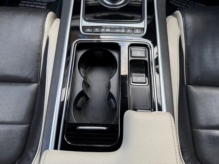 2016 Jaguar XF 3.0d V6 S 4dr Auto SALOON DIESEL Automatic