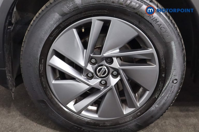 2022 Nissan Qashqai 1.3 DiG-T MH Acenta Premium 5dr SUV Petrol Manual