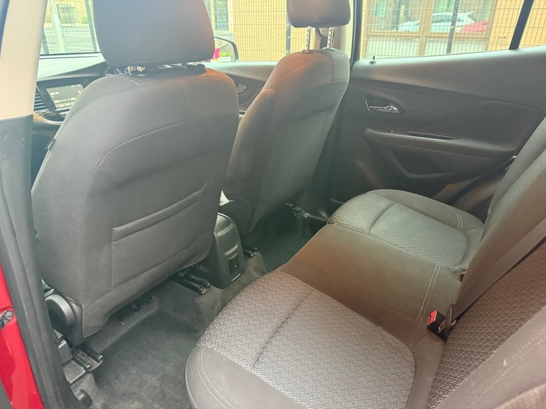 2017 Vauxhall Mokka X 1.6i Active 5dr HATCHBACK Petrol Manual