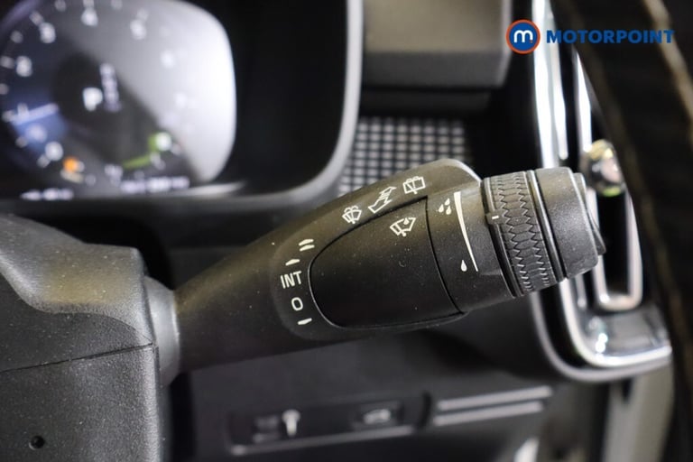 2020 Volvo XC40 2.0 T4 R DESIGN 5dr AWD Geartronic ESTATE PETROL Automatic