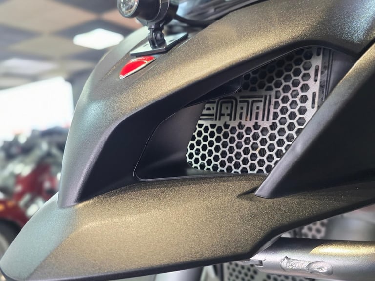 2017/67 DUCATI MULTISTRADA 1200 ENDURO 8,500 MILE'S 